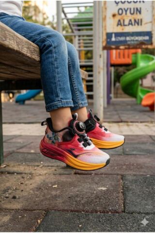 Vicco 346.P26Y.161 Pekmen Kırmızı Anatomik Erkek Çocuk Ayakkabı