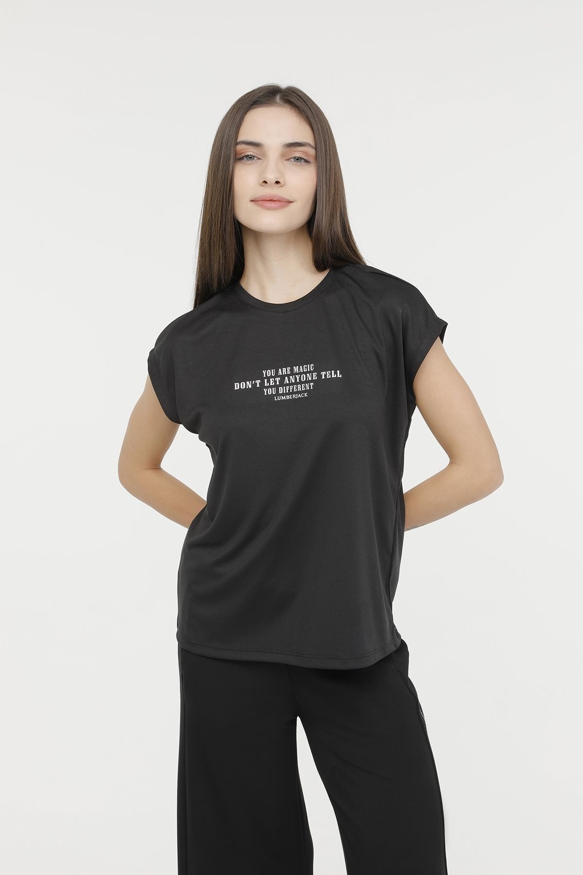 Lumberjack WL HAILEY 11GF18 4FX Siyah Kadın Kısa Kol T-Shirt