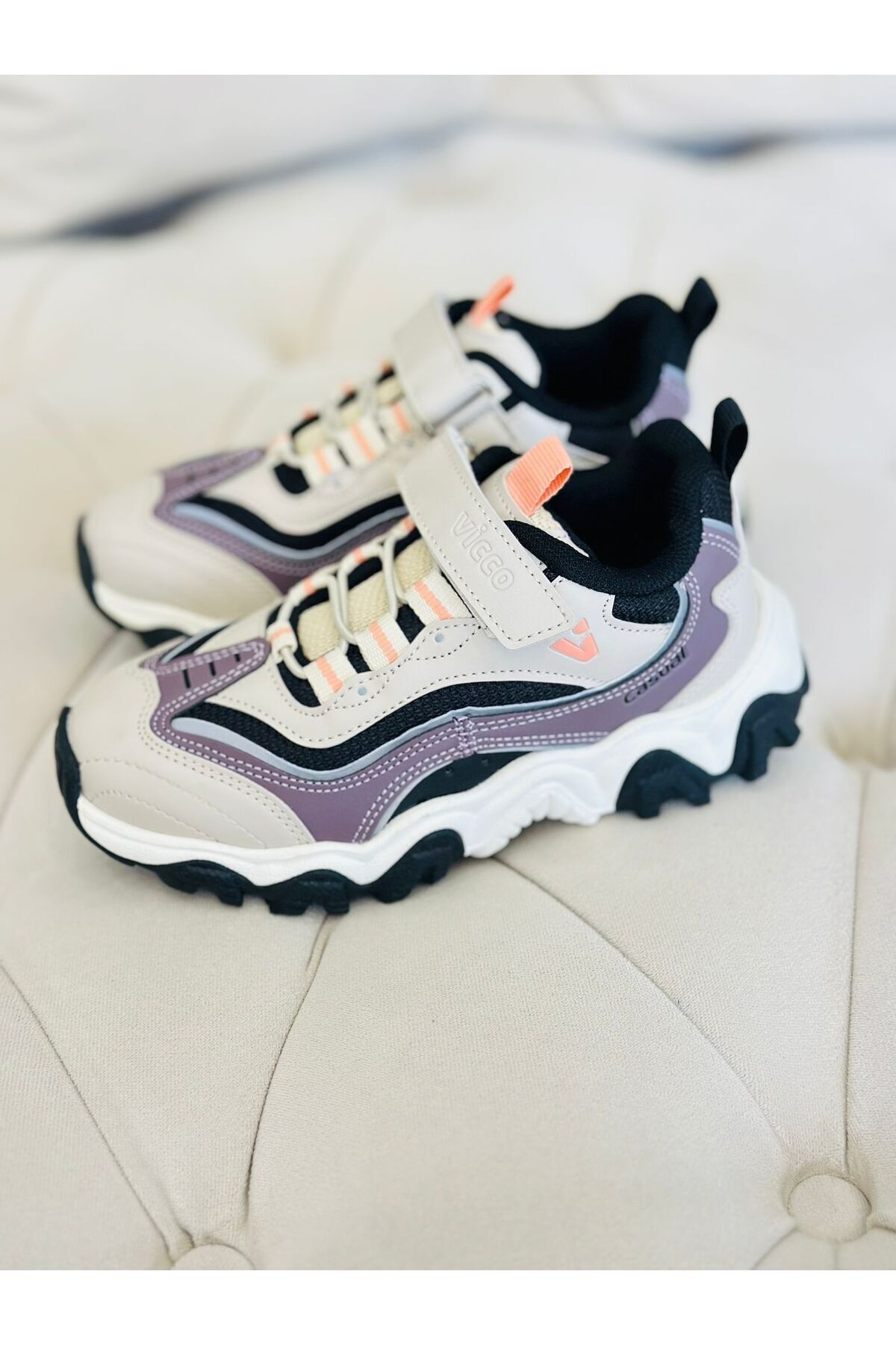 Vicco 346.F25K.244 Pote Filet Siyah-Beyaz Çocuk Spor Ayakkabı