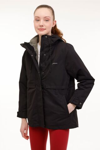 Lumberjack WL ZOE 2URB4 4PR Siyah Kadın Kısa Kaban